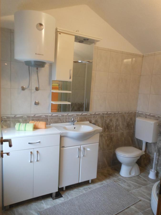 Lorena Rooms Risan Exterior photo